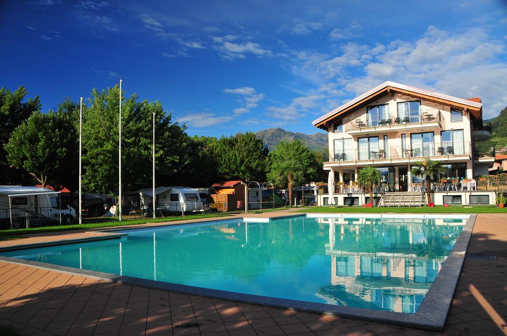 Hotel Resort Le Vele Домазо Екстер'єр фото